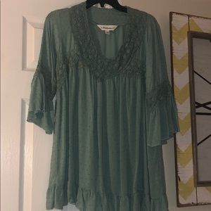 Flowy Top 🤟🏼‼️